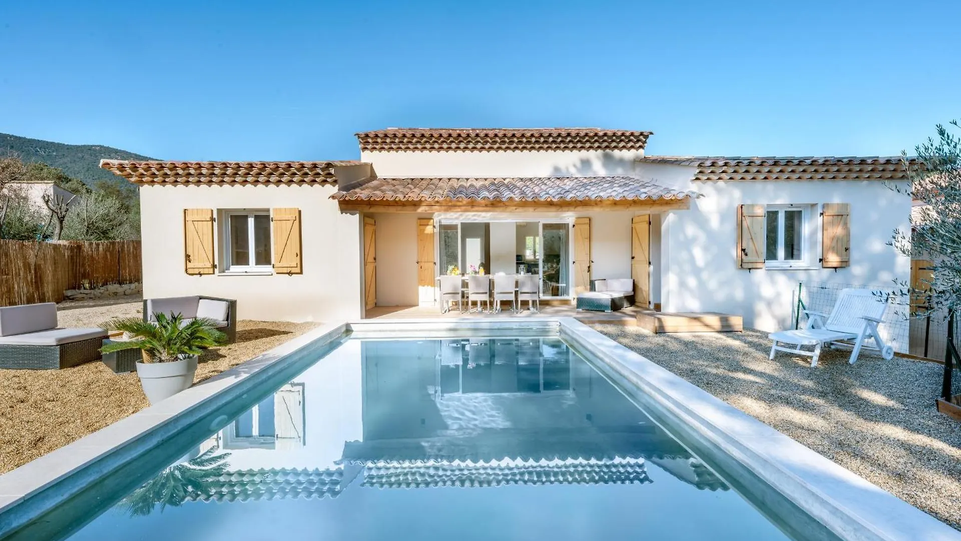 Villa Climatisee 6 Personnes, Piscine Privee, 3 Chambres Le Plan-de-la-Tour