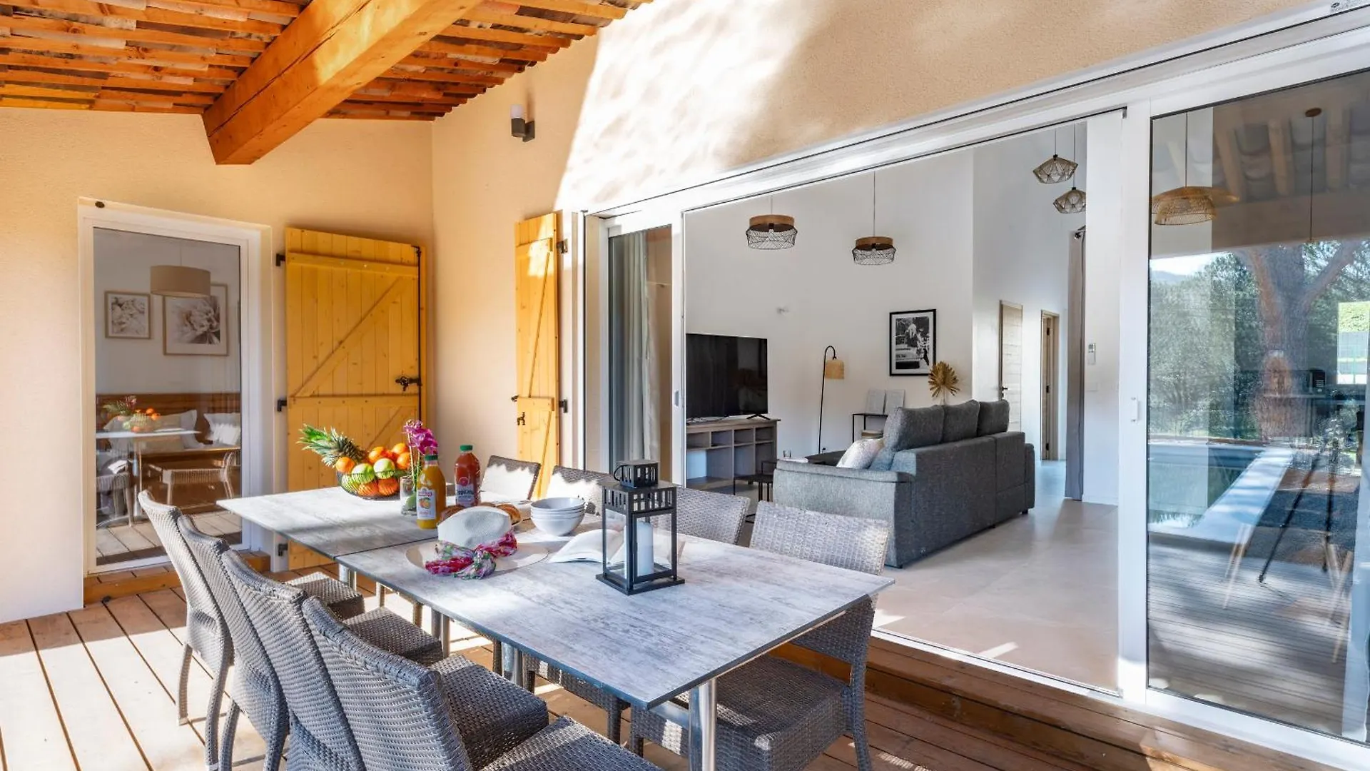 Villa Climatisee 6 Personnes, Piscine Privee, 3 Chambres Le Plan-de-la-Tour 0*,  France